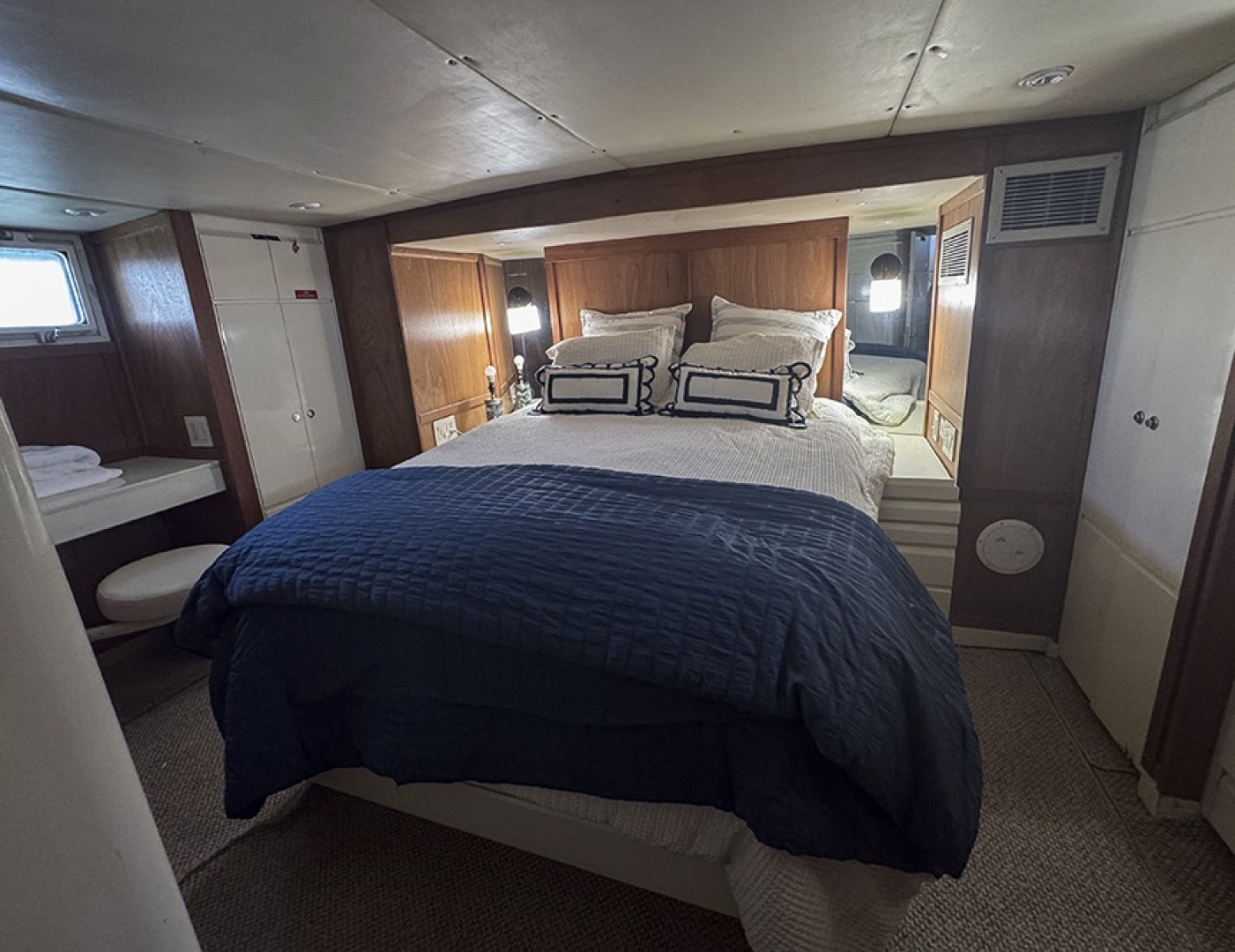 Gypsy 63ft Burger Yacht For Sale
