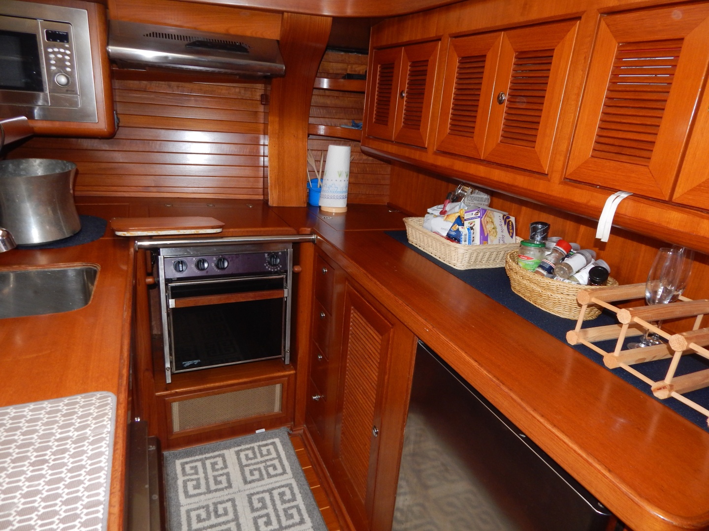Deep Blue 58ft North Wind Yacht For Sale