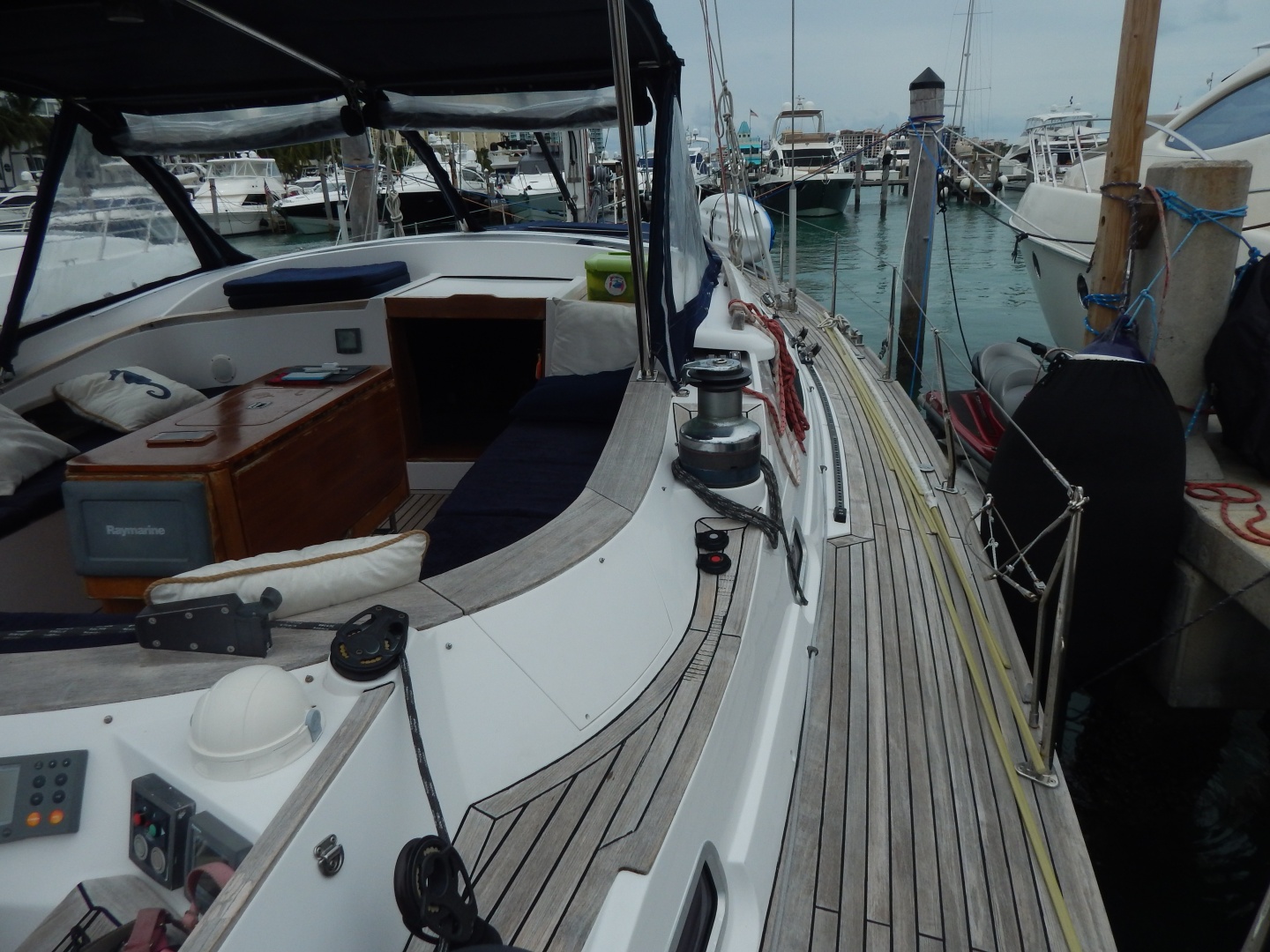 Deep Blue 58ft North Wind Yacht For Sale