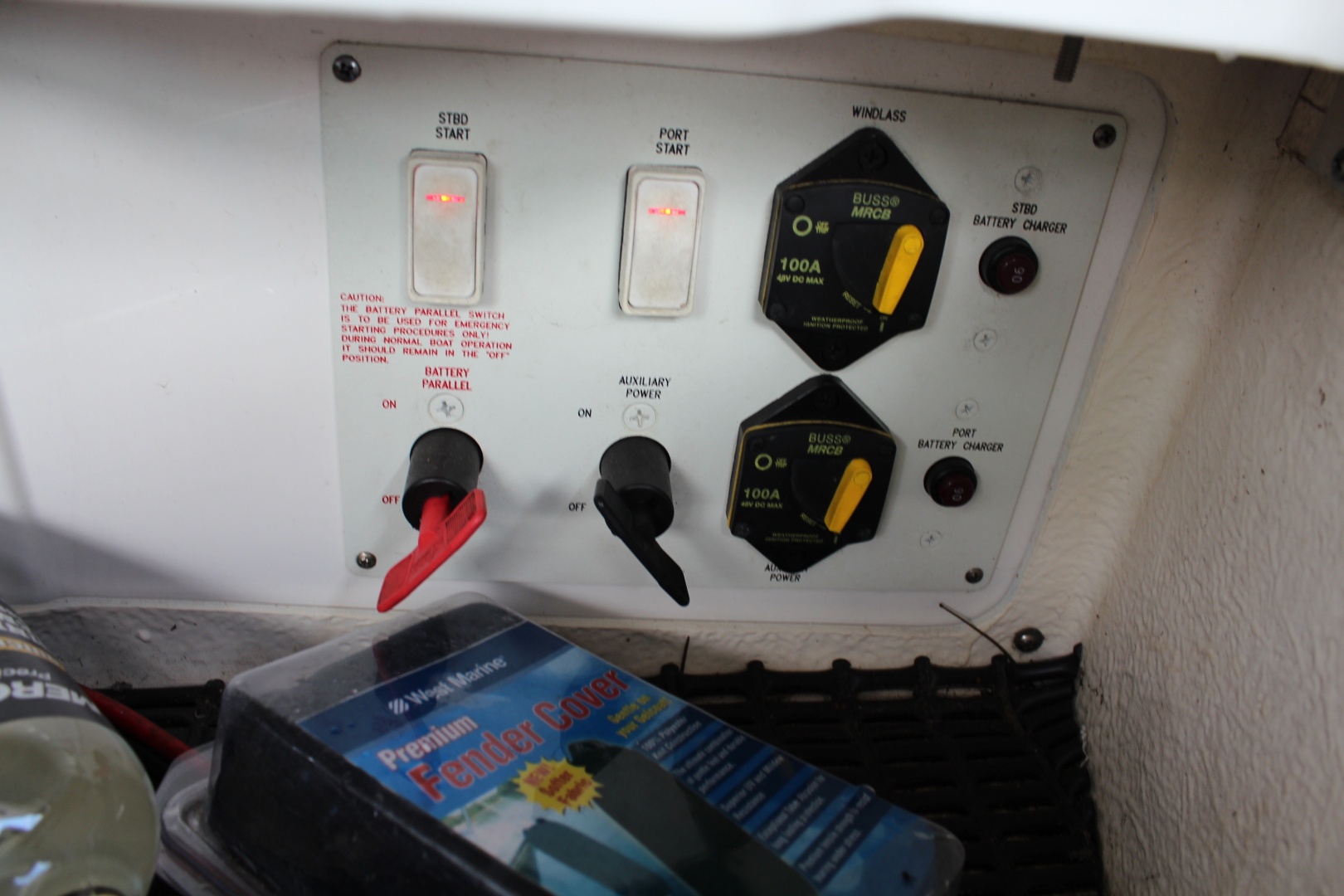Battery Selector Switches 