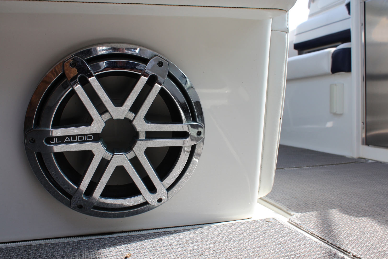 MAKING HAY 33ft Formula Yacht For Sale