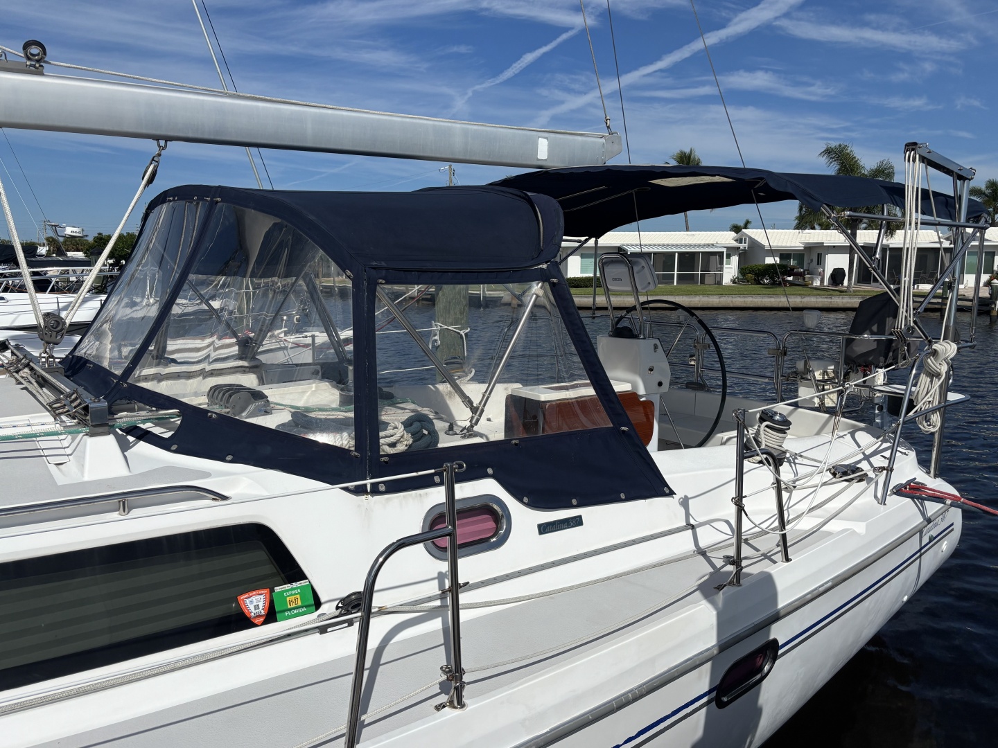2007 Catalina 387