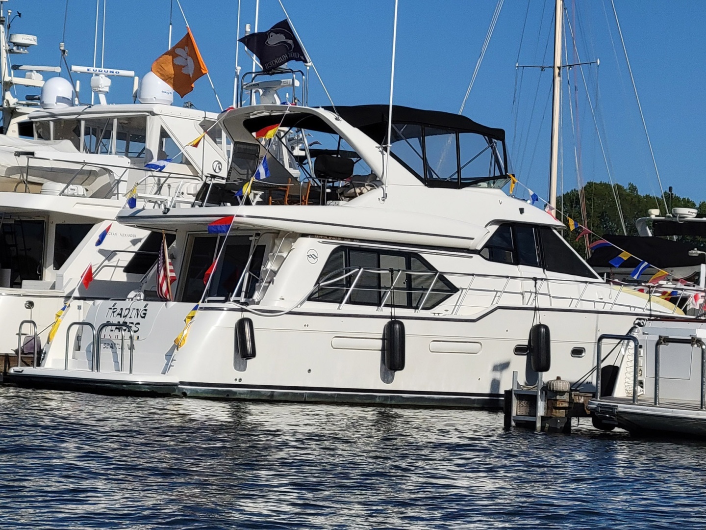 Trading Places 52ft Bayliner Yacht For Sale Trading Places 52ft Bayliner Yacht For Sale