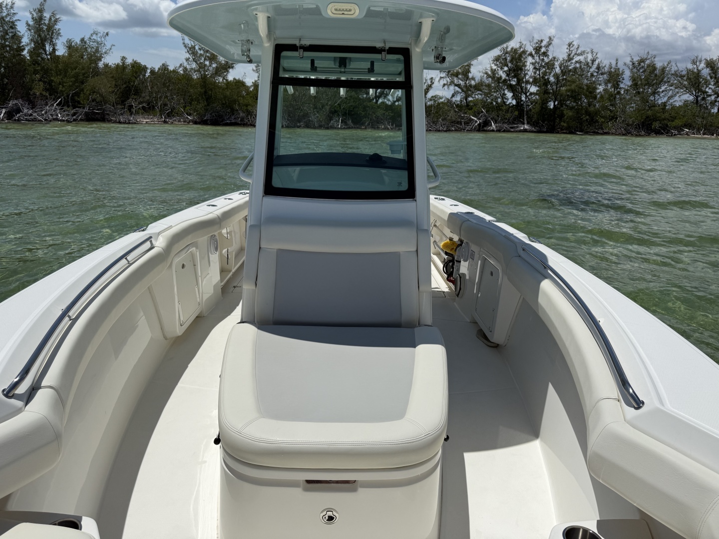 2019 Boston Whaler 280 Outrage