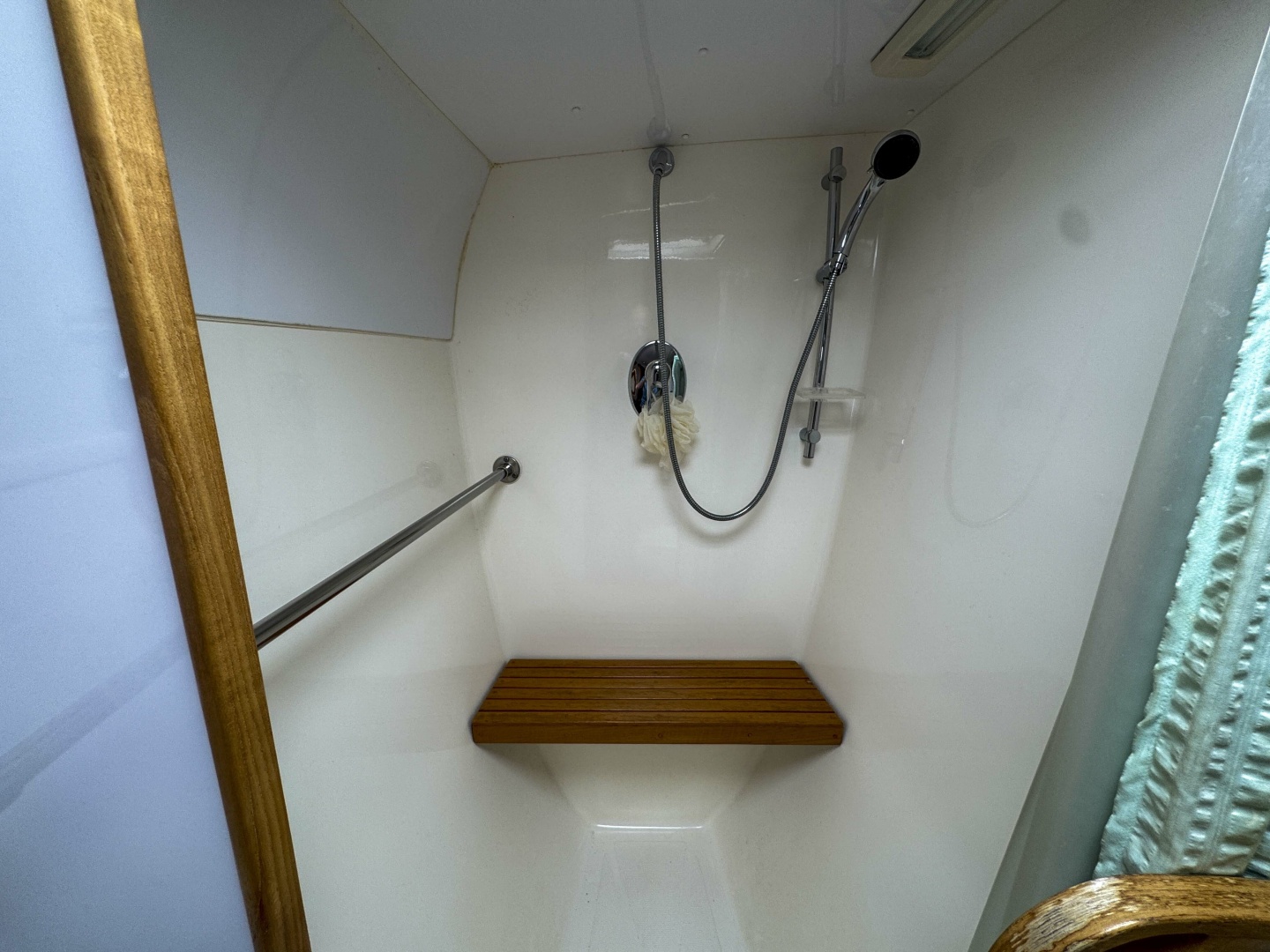 CONSCIOUS SEDATION 42ft Manta Yacht For Sale