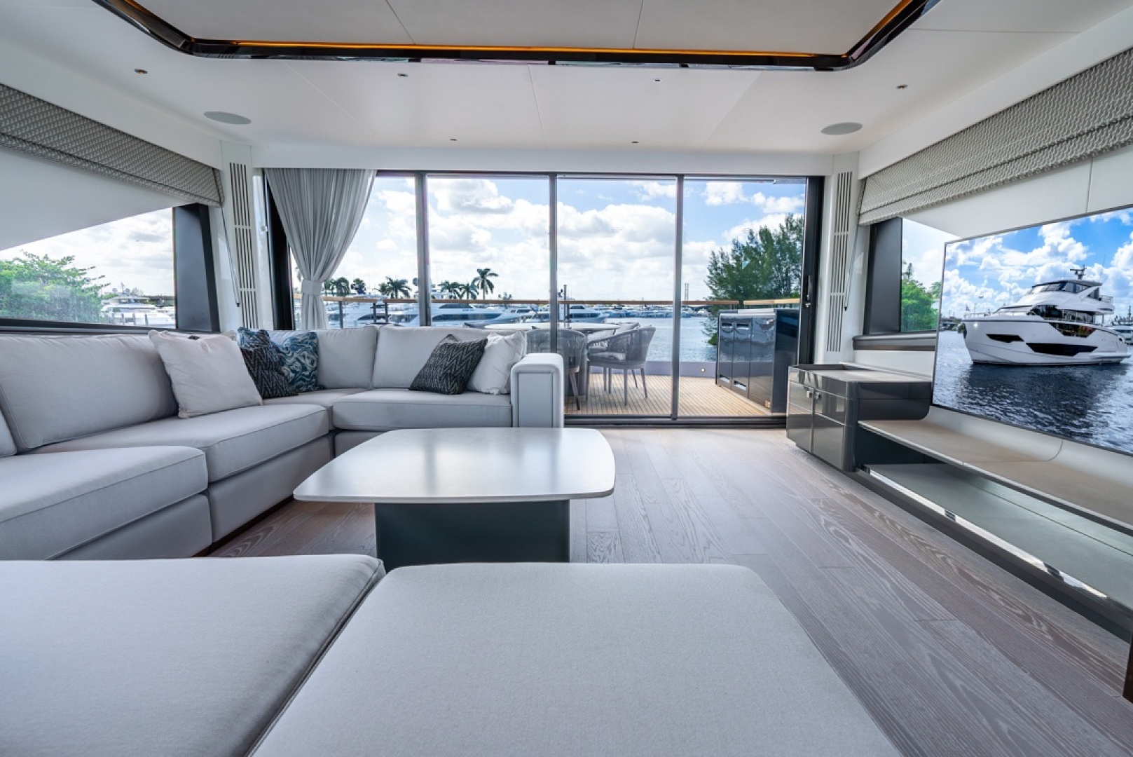 90ft Sunseeker Yacht For Sale