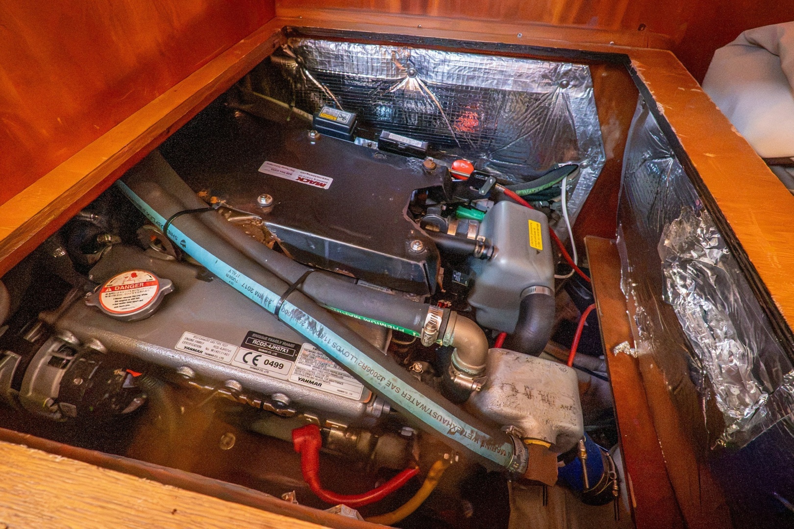 2005 Sabre 426