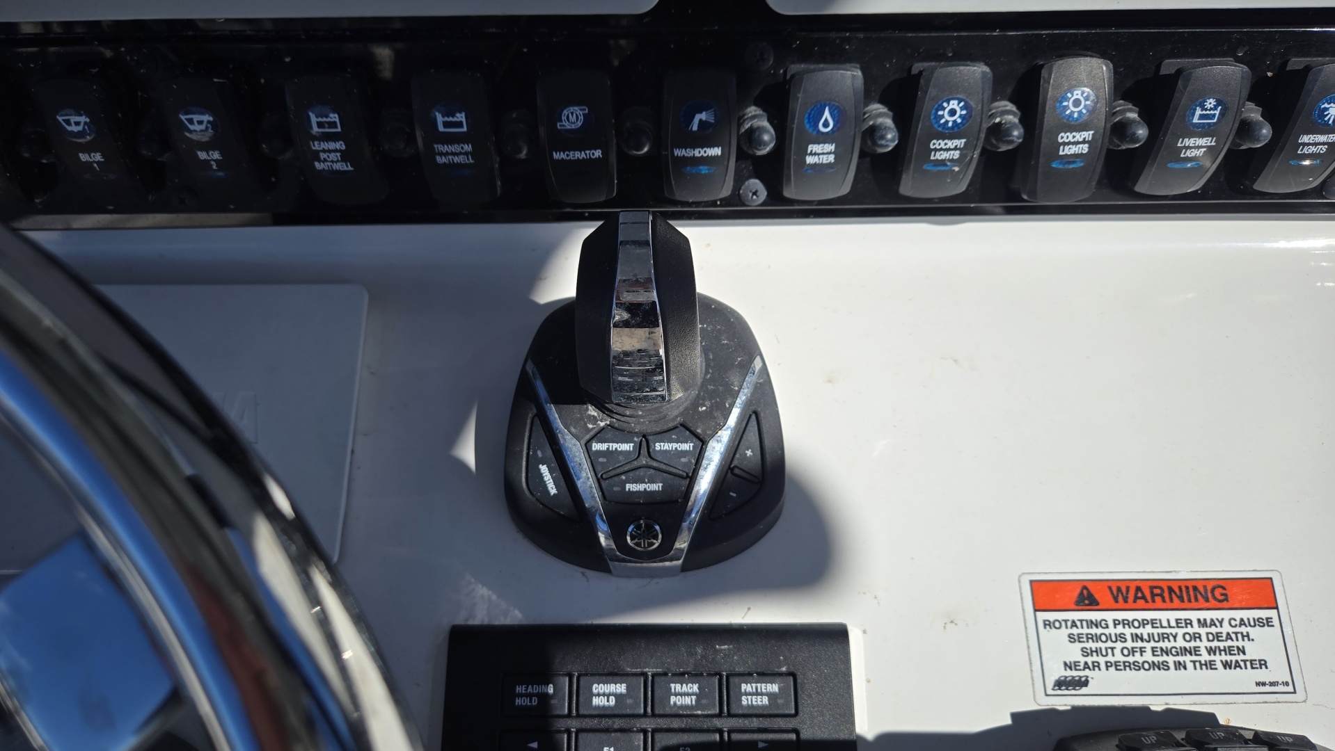 Turn Back Tide 26ft Sea Hunt Yacht For Sale