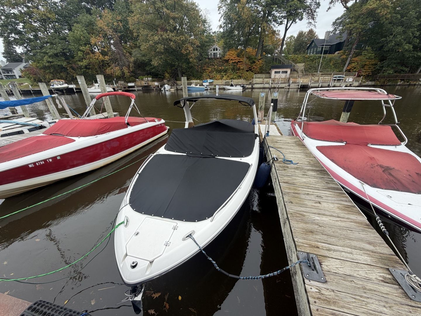 27ft Chaparral Yacht For Sale