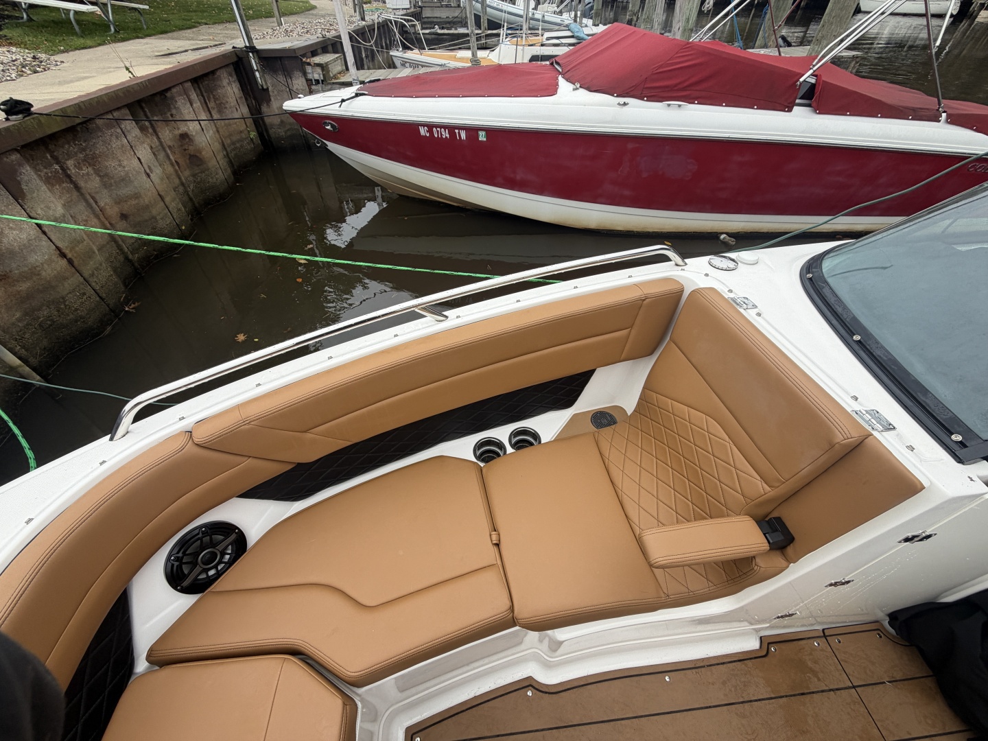 27ft Chaparral Yacht For Sale