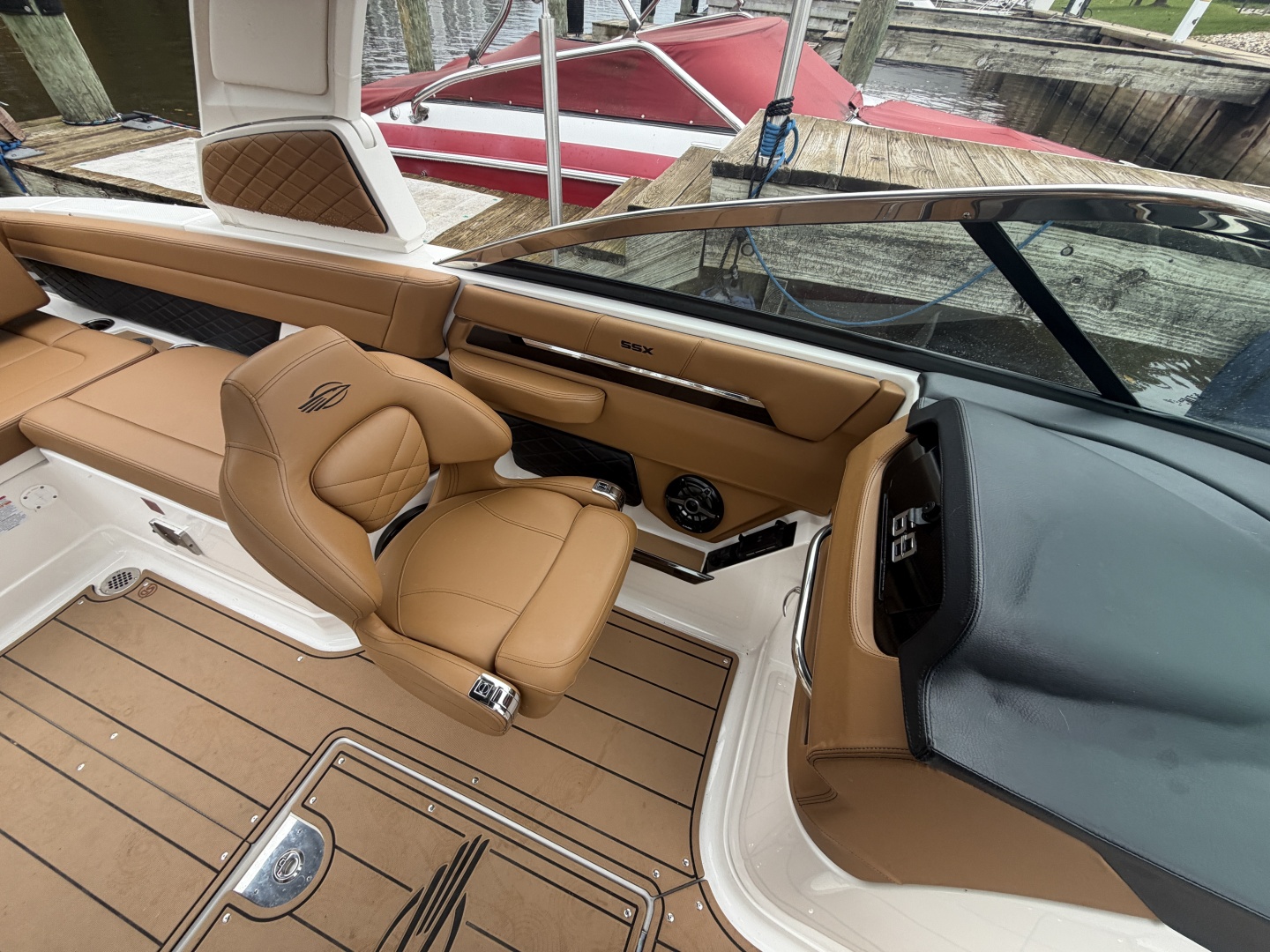 27ft Chaparral Yacht For Sale