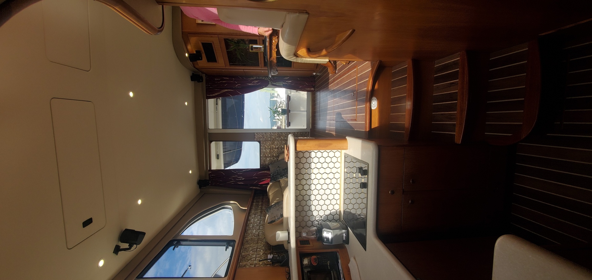 Sea to Sea 38ft Silverton Yacht For Sale