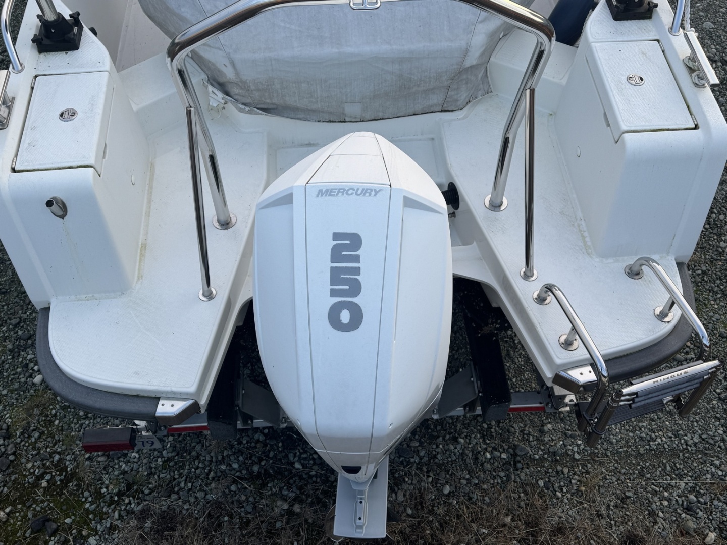 2021 Nimbus Tender 8