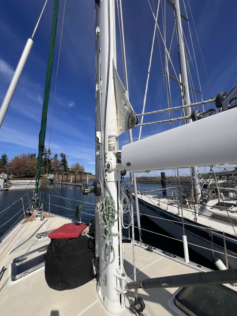 MITERNE 51ft Perry Yacht For Sale
