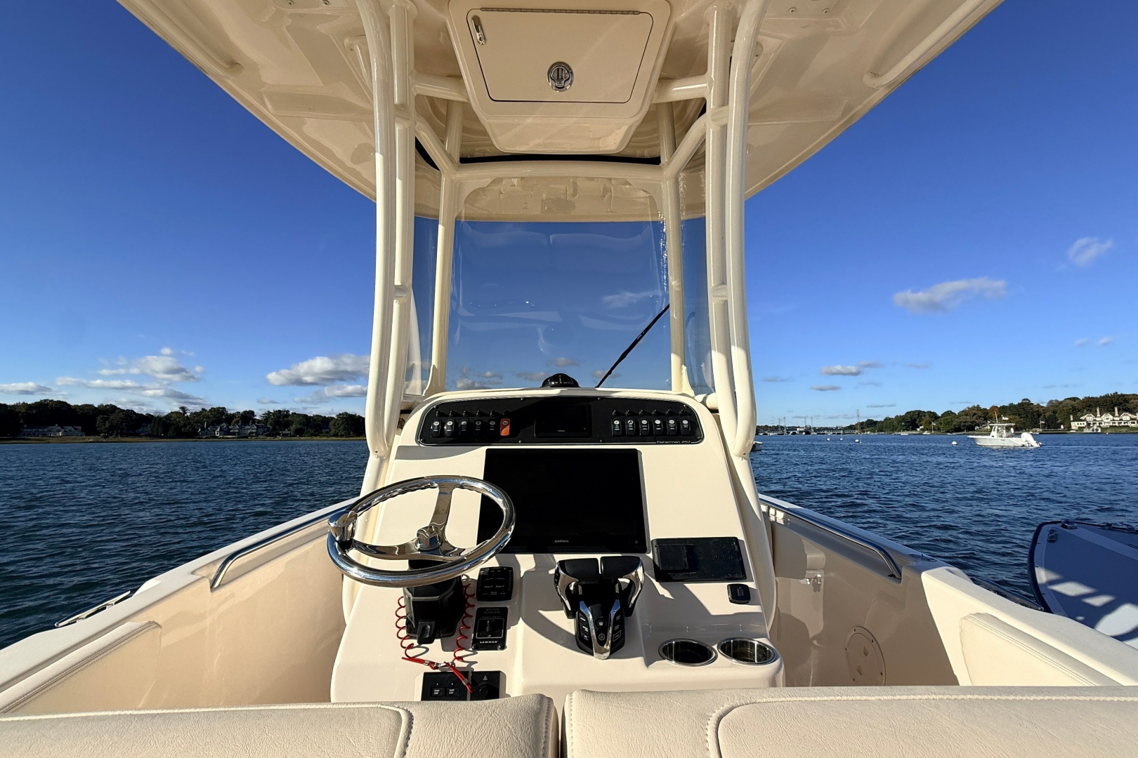 24ft Grady White Yacht For Sale