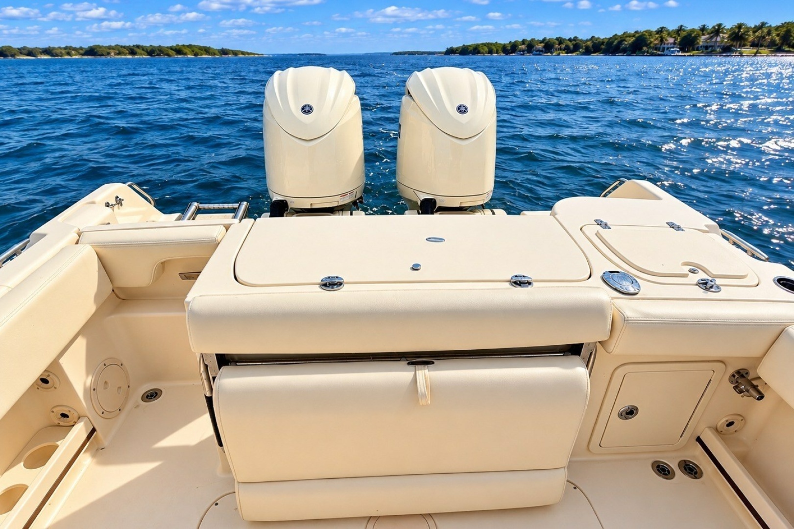 24ft Grady White Yacht For Sale