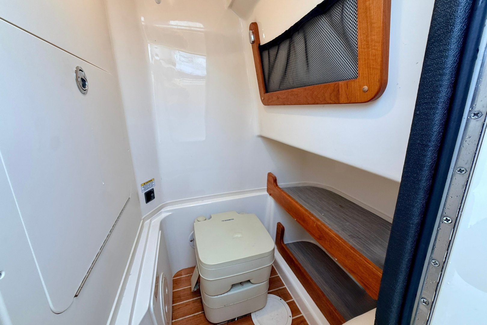 24ft Grady White Yacht For Sale