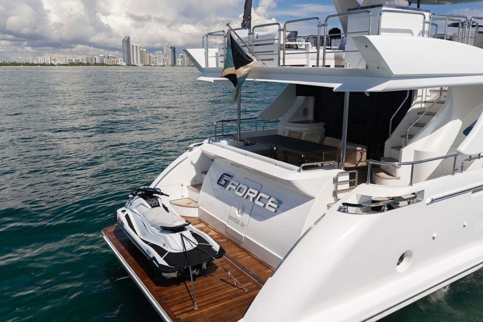 2017 Azimut 84