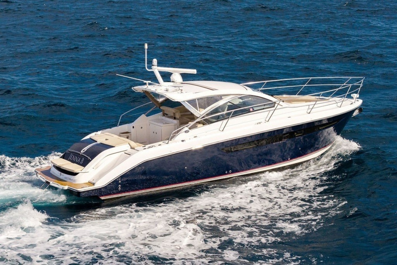 36ft Pursuit Yacht For Sale