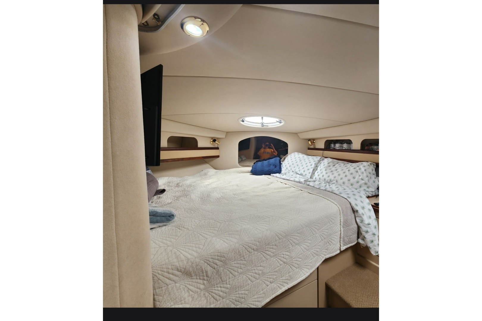 35ft Cruisers Yachts Yacht For Sale