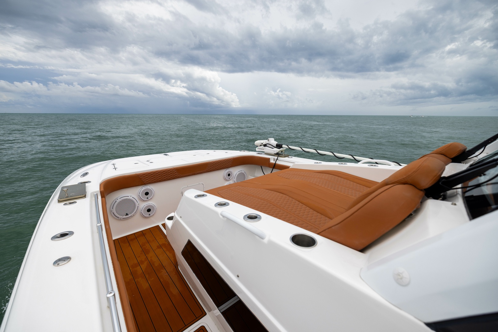2024 Invincible Pilothouse