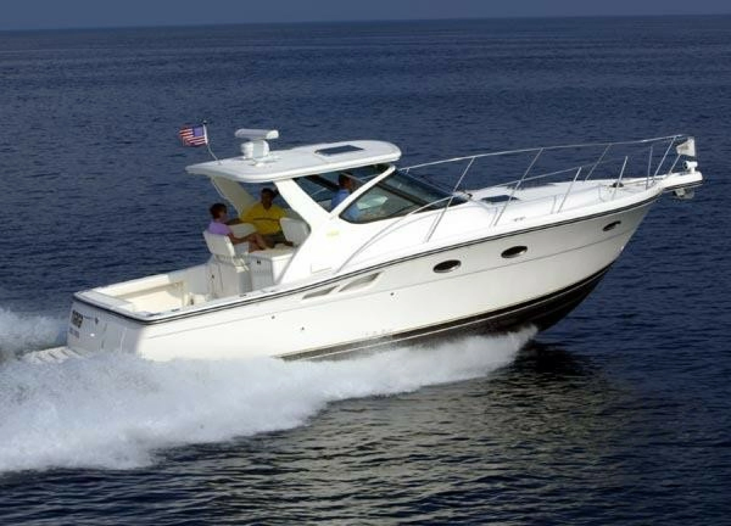2004 Tiara Yachts 3200 Open, photo 1 of 14