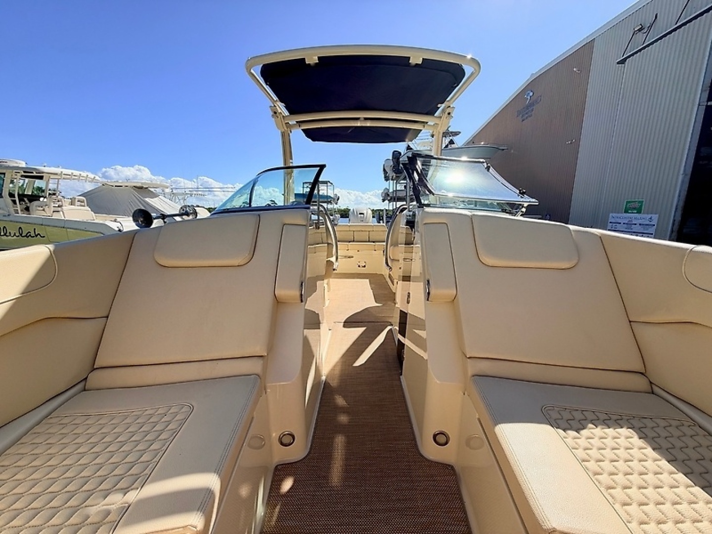 28ft Chris Craft Yacht For Sale