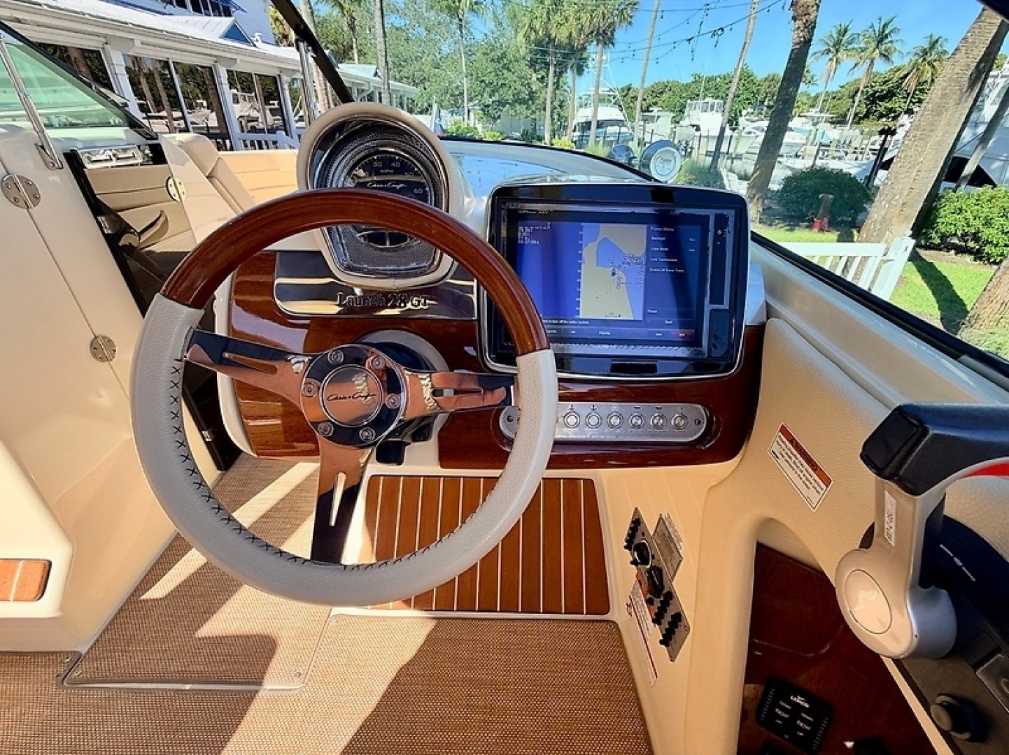 28ft Chris Craft Yacht For Sale