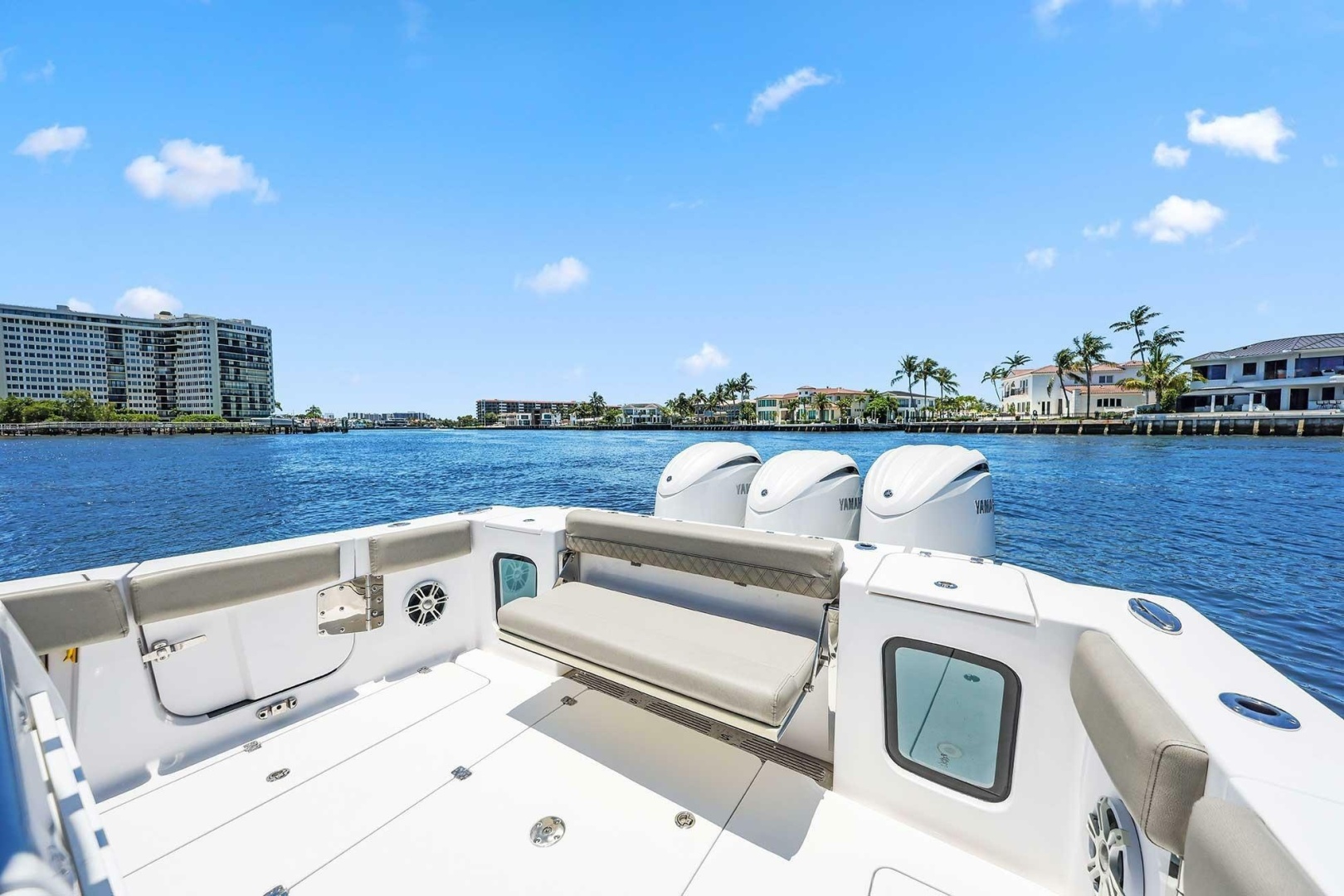 35ft Sportsman Yacht For Sale
