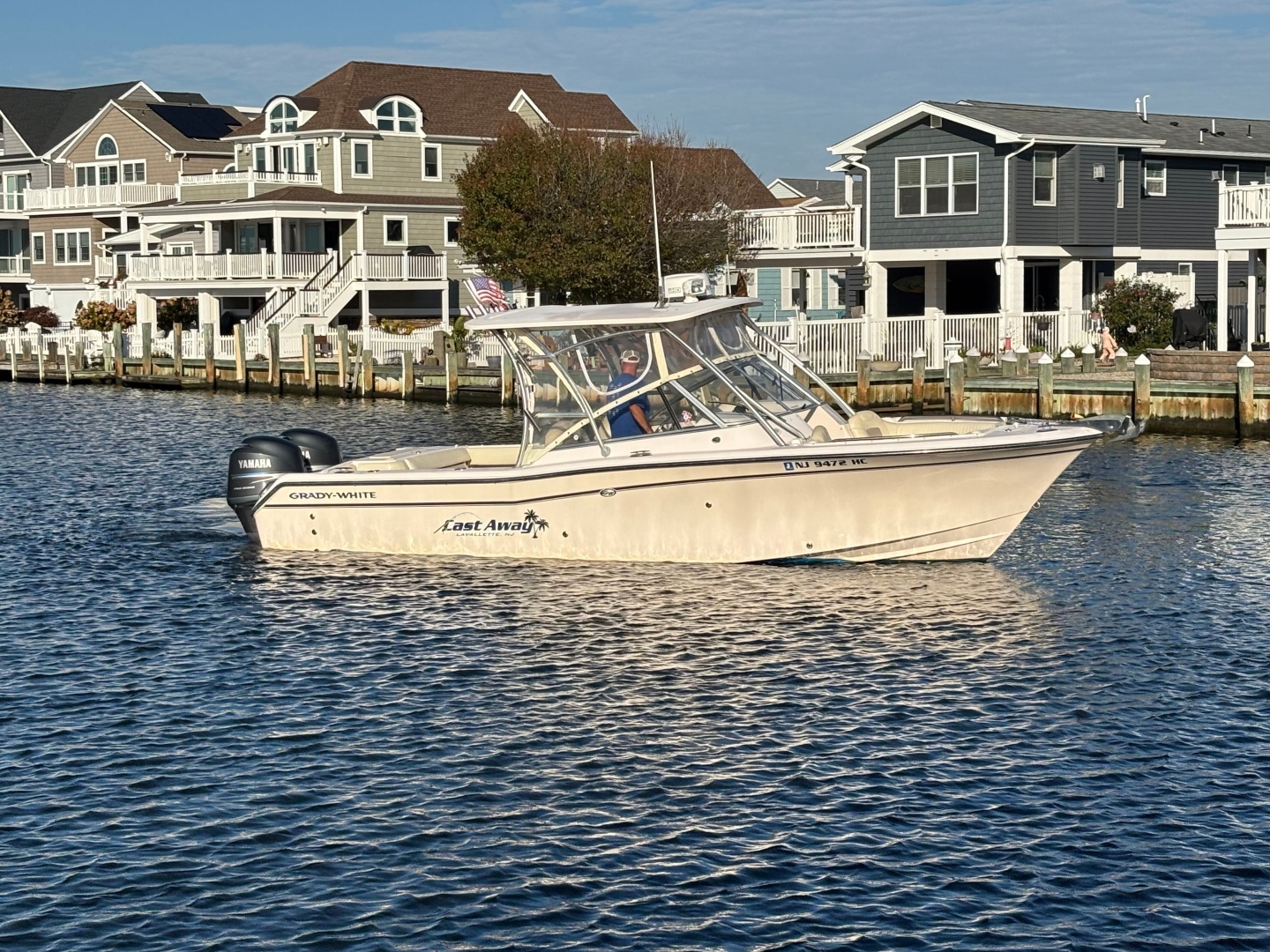 27ft Grady White Yacht For Sale