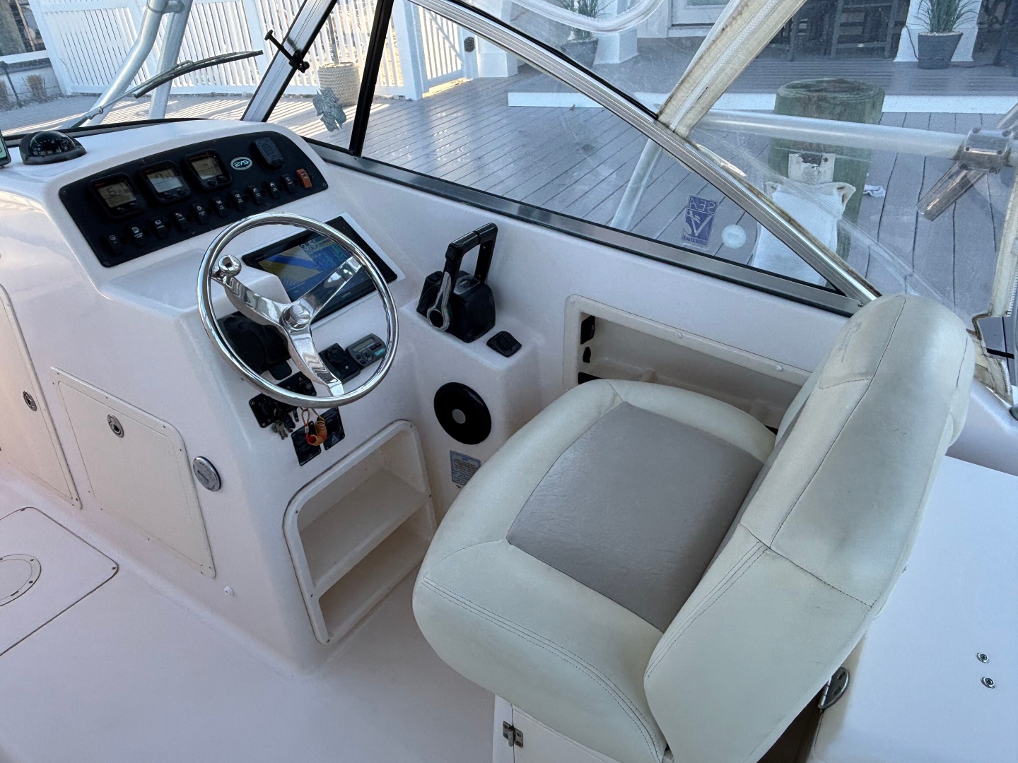 27ft Grady White Yacht For Sale