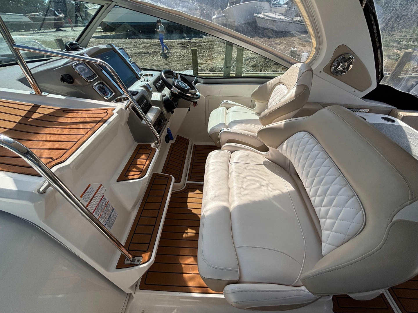 31ft Chaparral Yacht For Sale