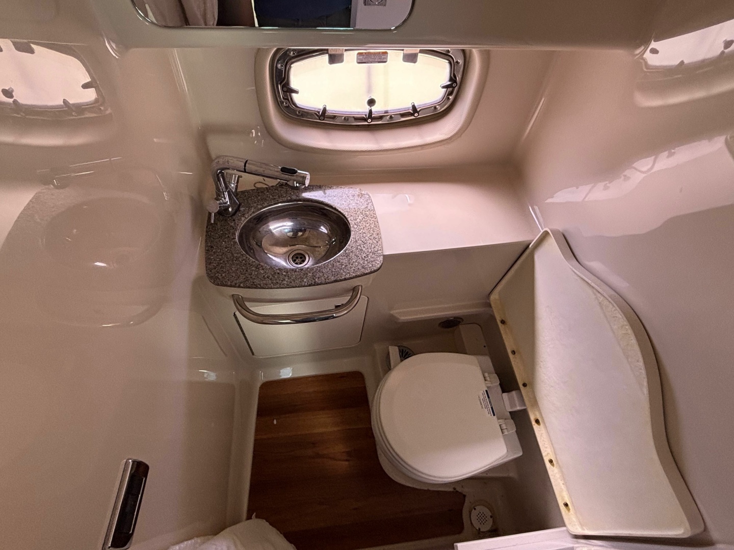 31ft Chaparral Yacht For Sale