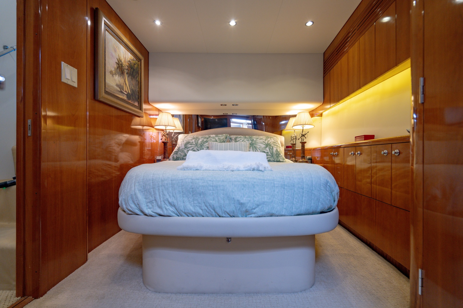 Knot So Fast 54ft Hatteras Yacht For Sale Knot So Fast 54ft Hatteras Yacht For Sale