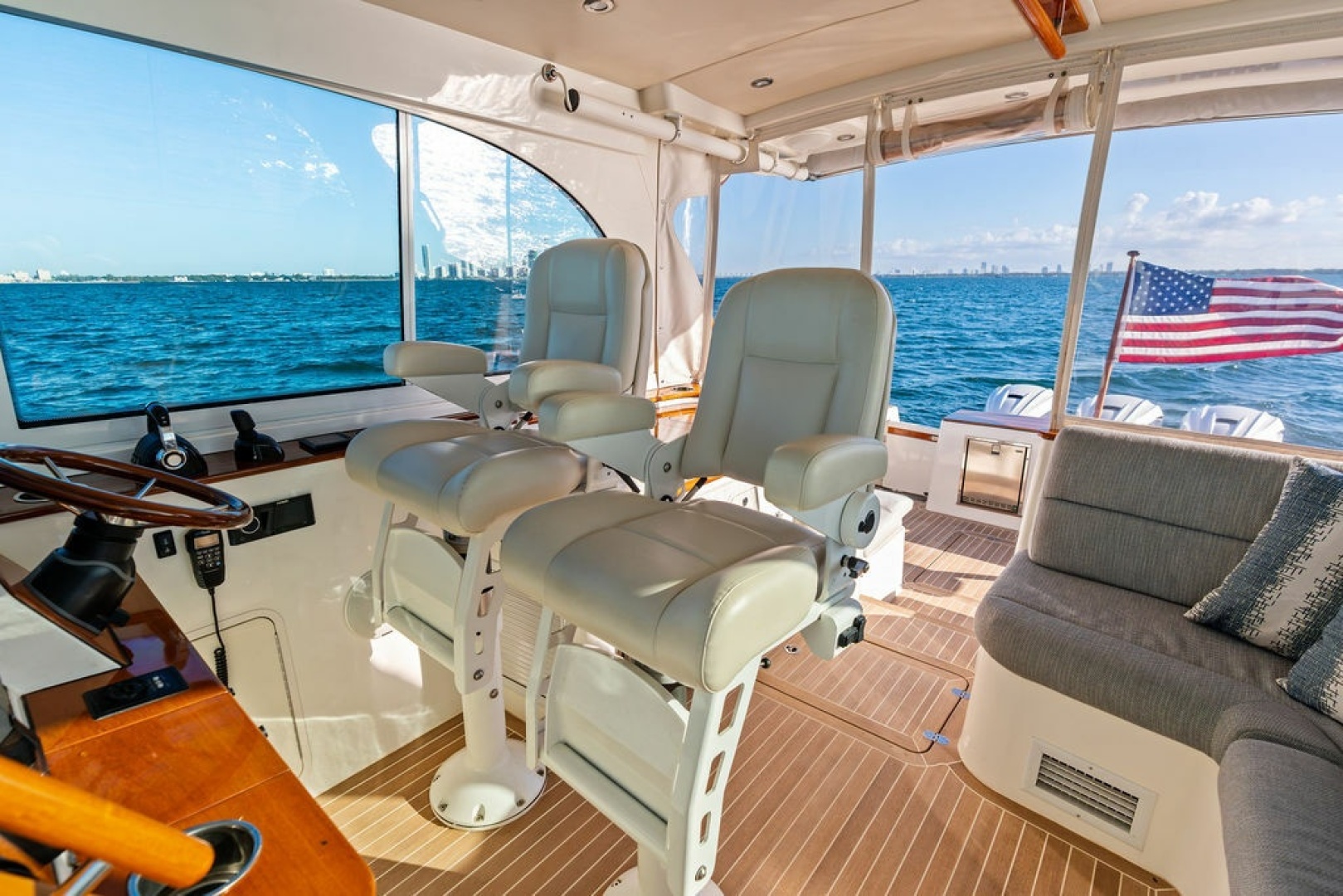 Kalm Harbour 40ft Hinckley Yacht For Sale
