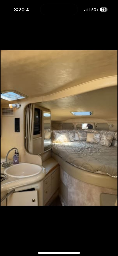 1998 Sea Ray Sundancer 330
