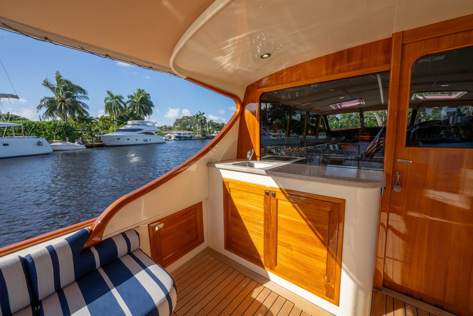 APSARA 50ft Palm Beach Motor Yachts Yacht For Sale