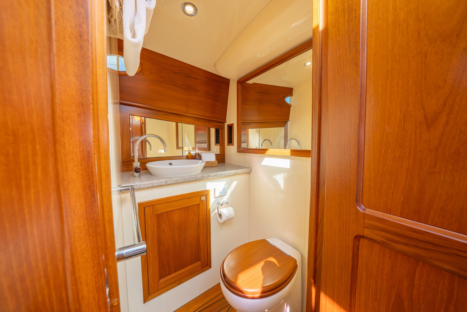 APSARA 50ft Palm Beach Motor Yachts Yacht For Sale