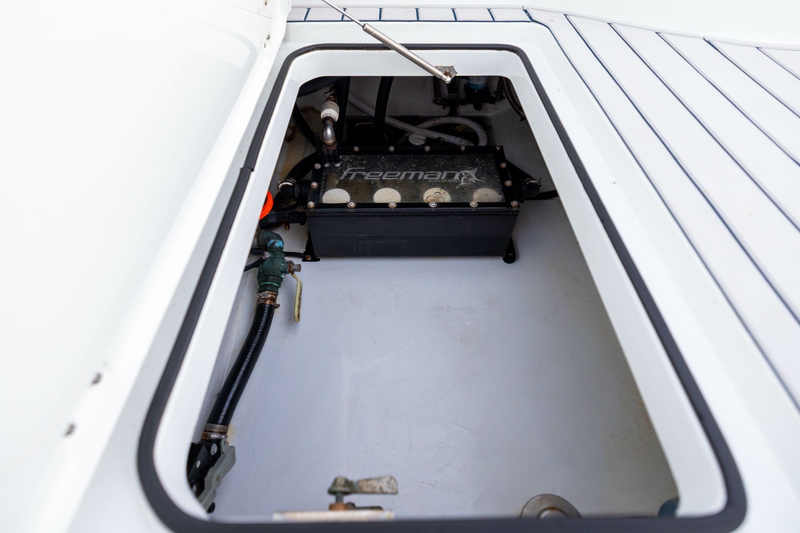 42ft Freeman Yacht For Sale