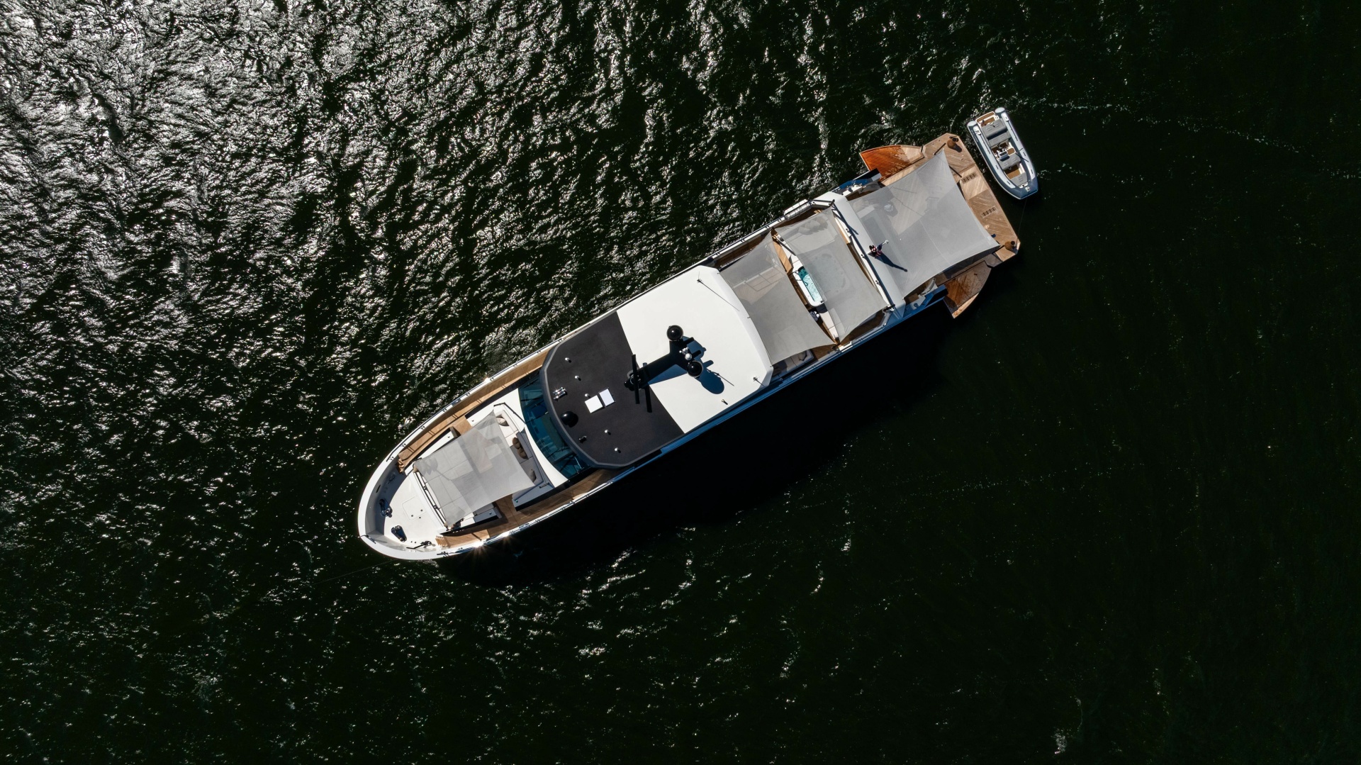 M Y 12 102ft Ocean Alexander Yacht For Sale