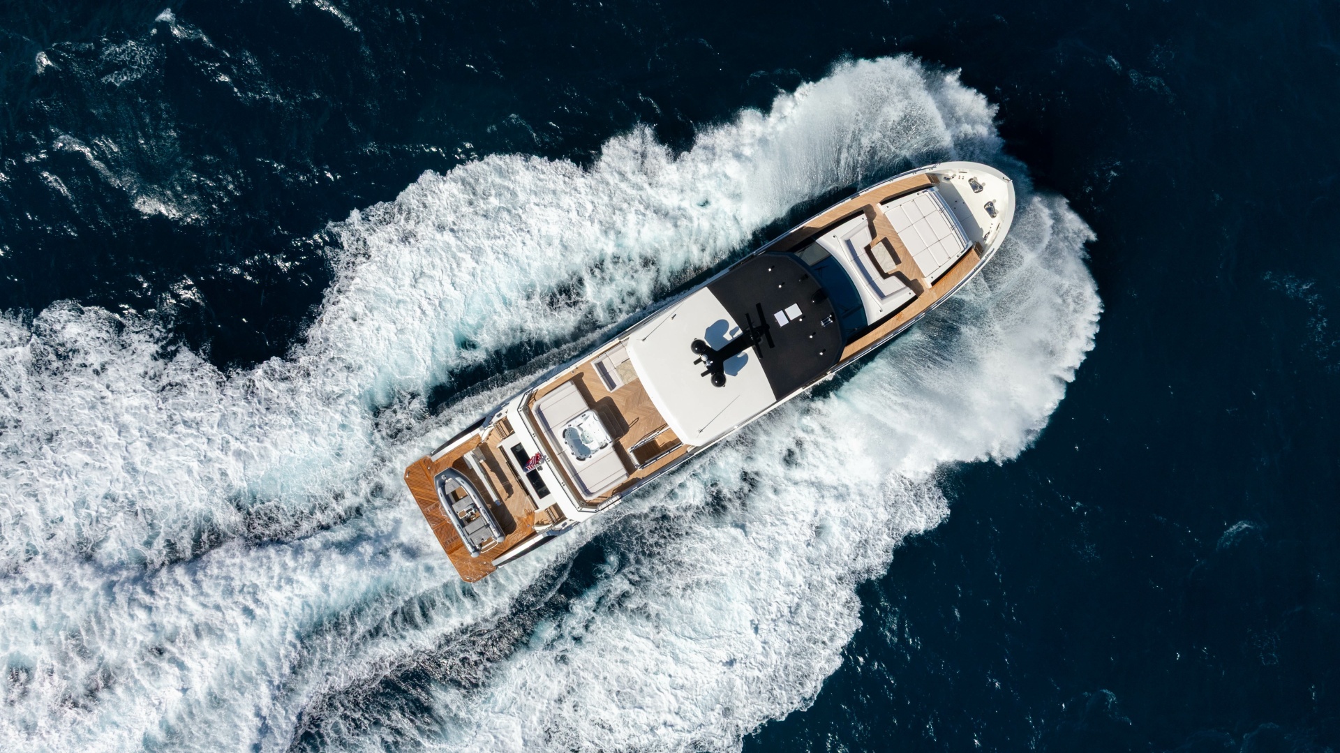 M Y 12 102ft Ocean Alexander Yacht For Sale