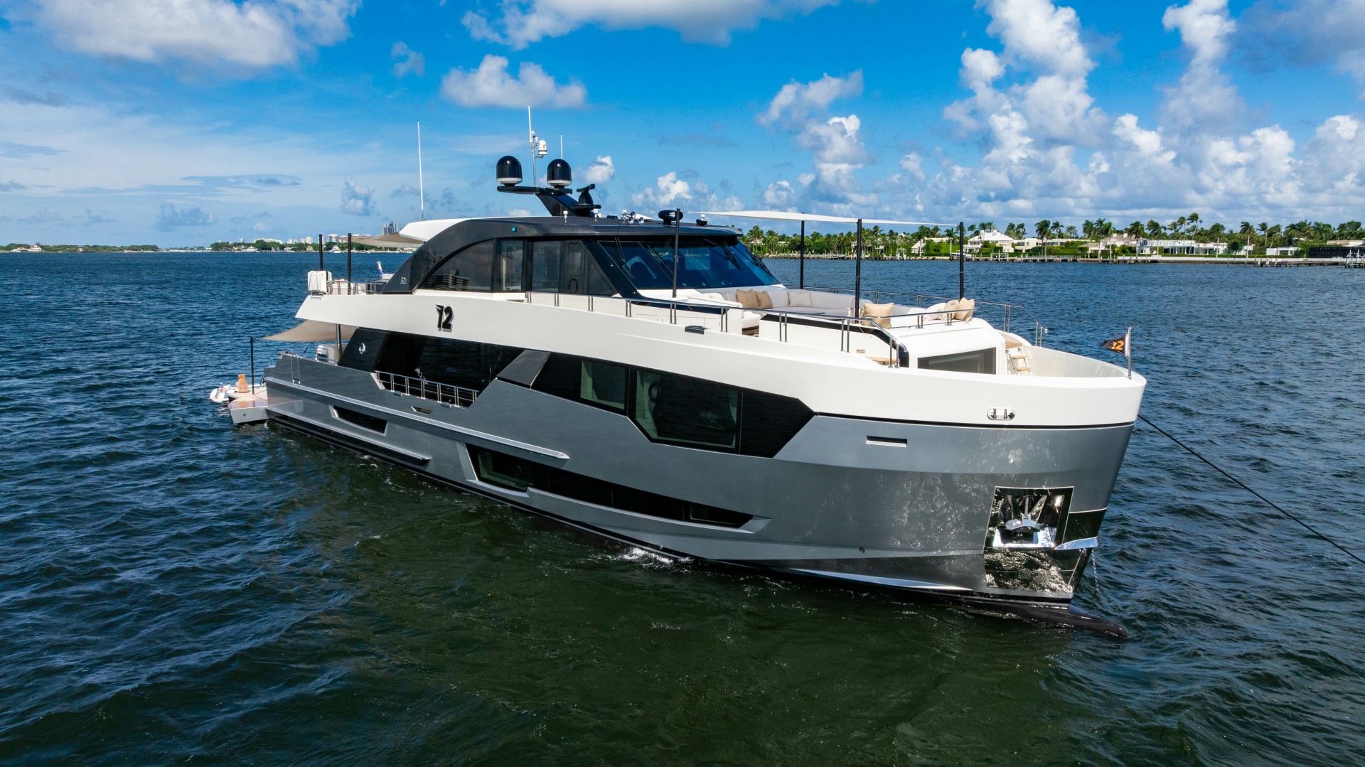 2023 Ocean Alexander 32 Explorer