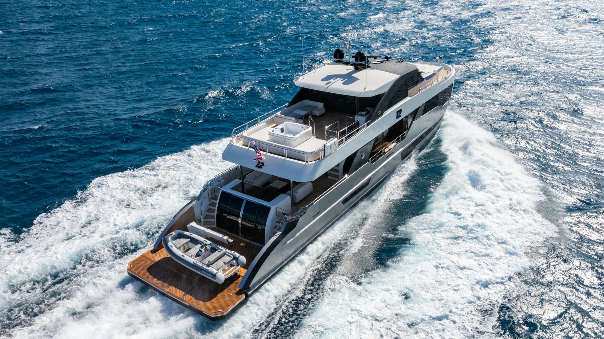 M Y 12 102ft Ocean Alexander Yacht For Sale