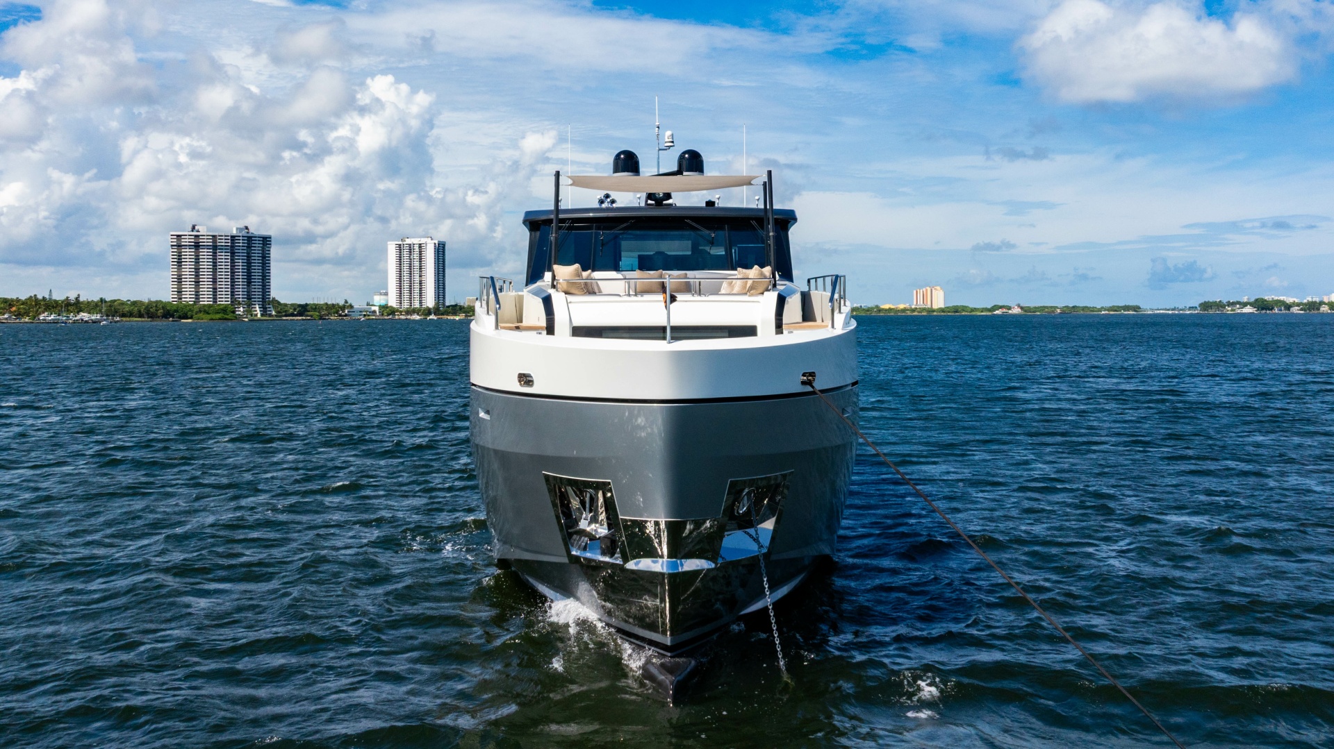 M Y 12 102ft Ocean Alexander Yacht For Sale