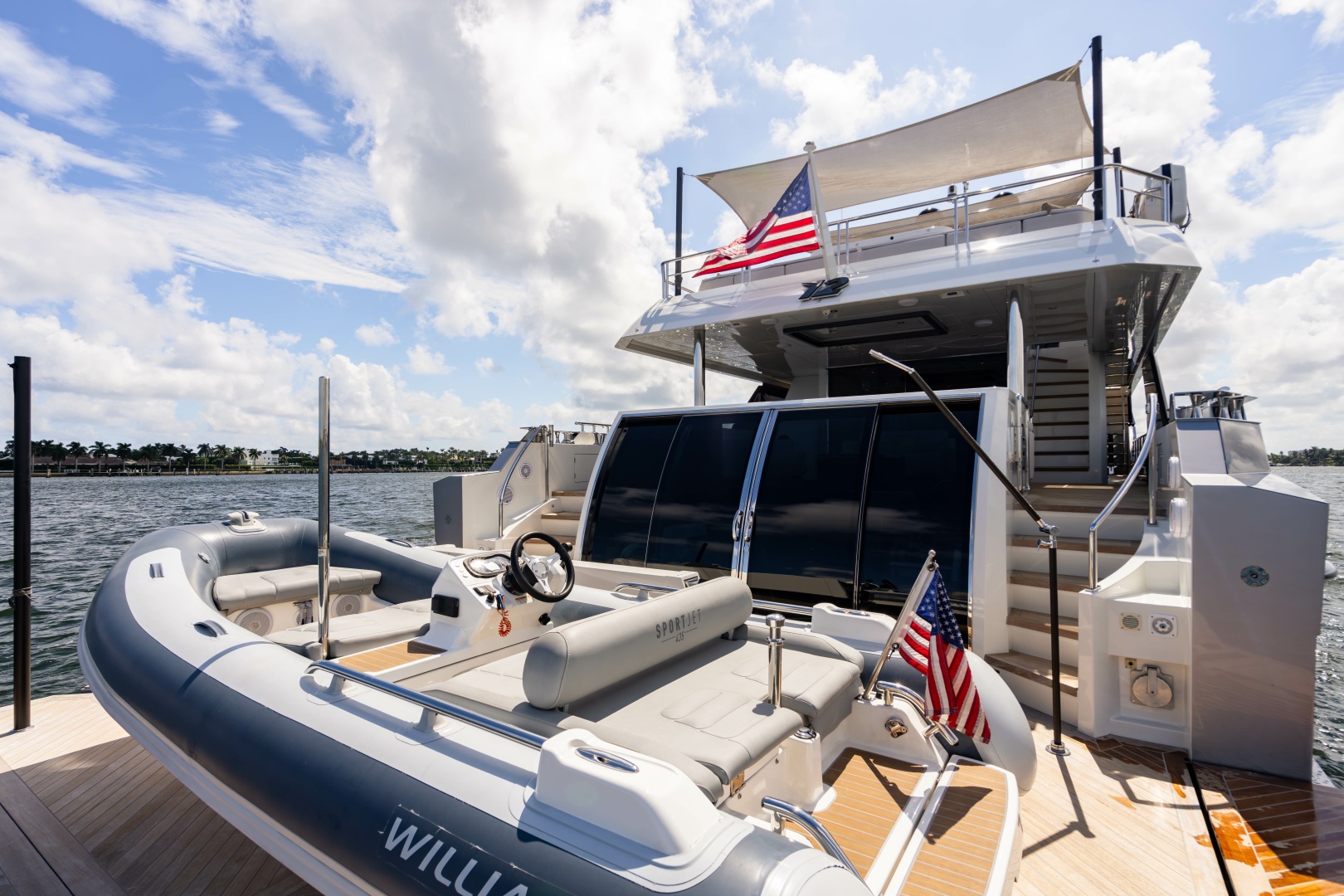 M Y 12 102ft Ocean Alexander Yacht For Sale