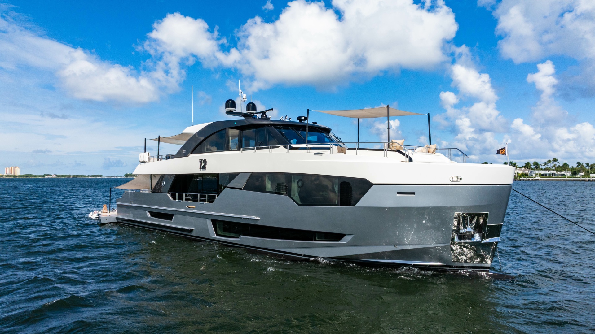 M Y 12 102ft Ocean Alexander Yacht For Sale