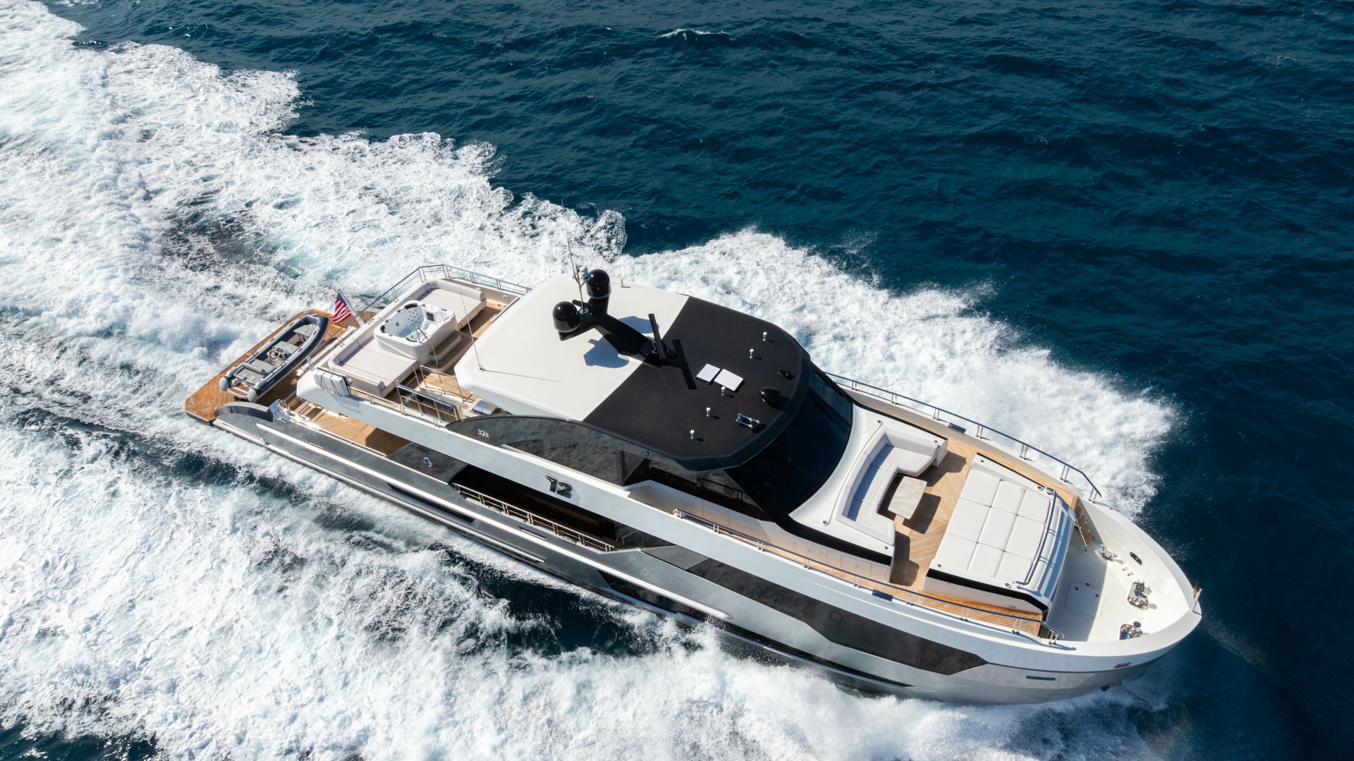 M Y 12 102ft Ocean Alexander Yacht For Sale