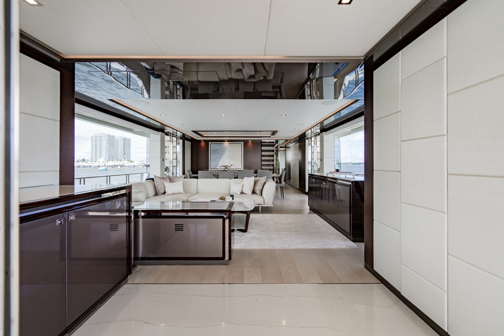 2023 Ocean Alexander 32 Explorer