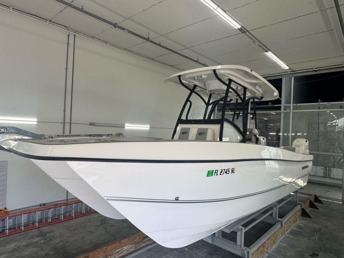 25ft Twin Vee Yacht For Sale