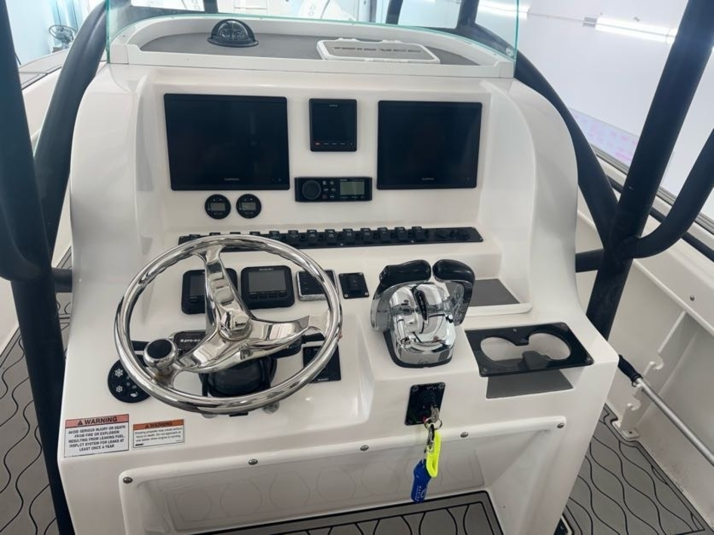 2020 Twin Vee 26 Viva SE